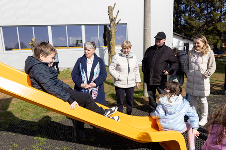 ODPRTJE DVEH  OTROŠKIH IGRIŠČ V KOŠANI 6.3.2026 - Valter Leban-0323